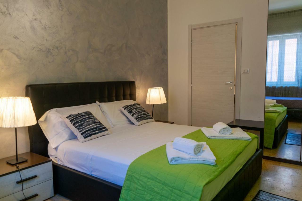 Marconi Rooms And Apartments Верона Экстерьер фото