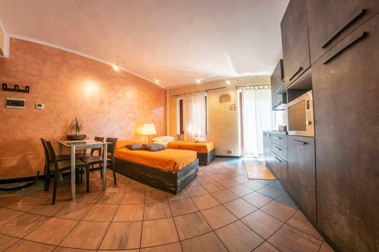 Marconi Rooms And Apartments Верона Экстерьер фото